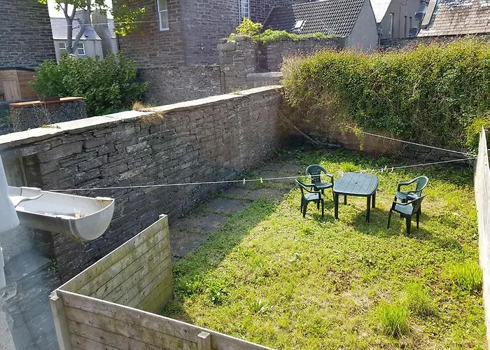 House By The Harbour - Nc500 Route